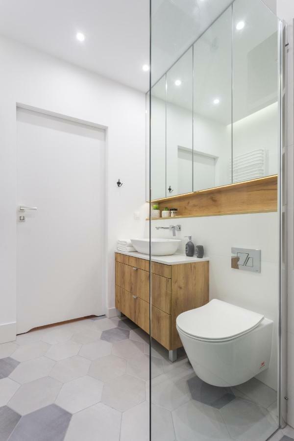 City Of The Kings - Pastel Apartment Lubelska 10 كراكوفيا المظهر الخارجي الصورة